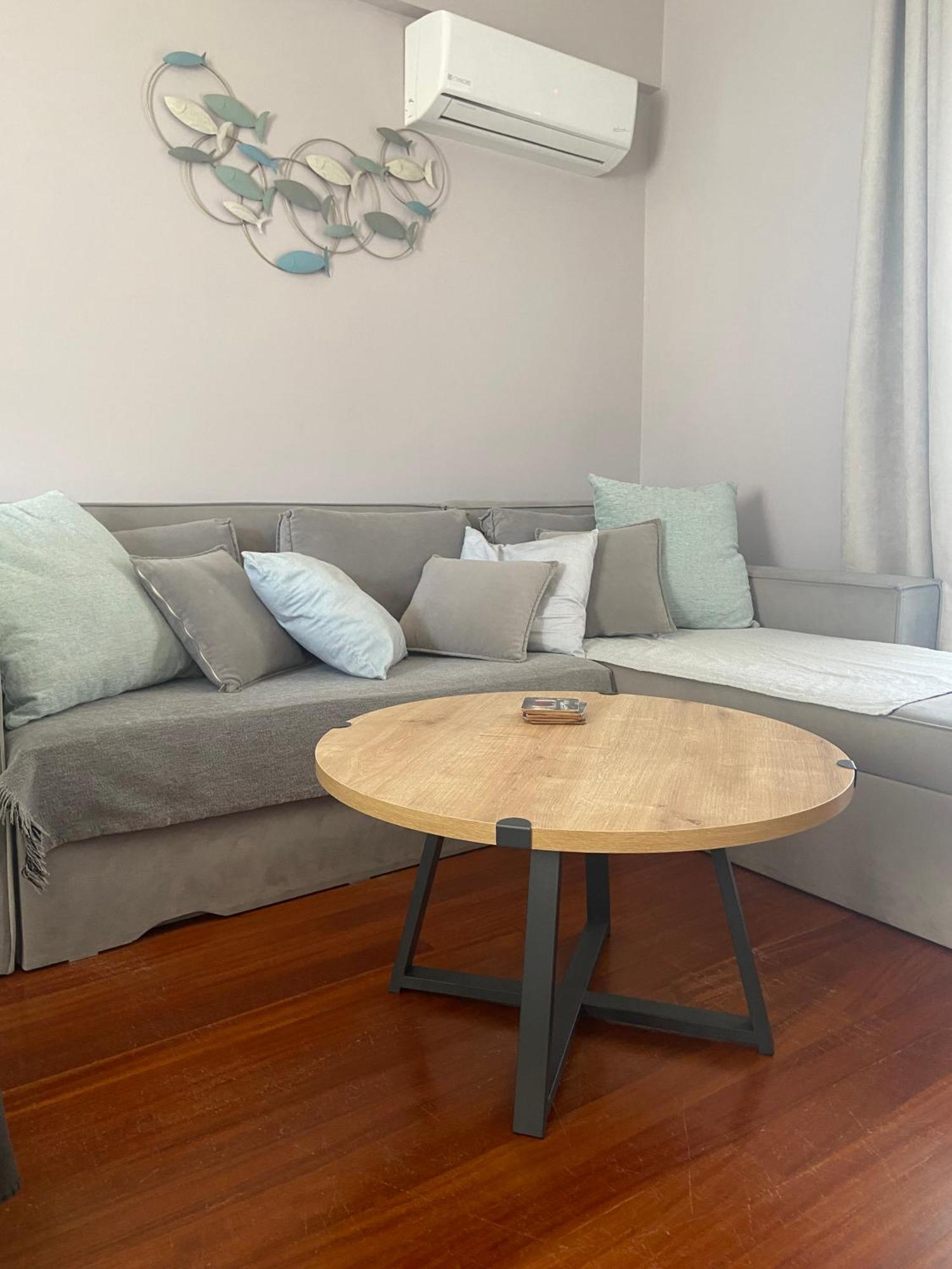 Brand New Brilliant Apartment At Athenian Riviera Kültér fotó
