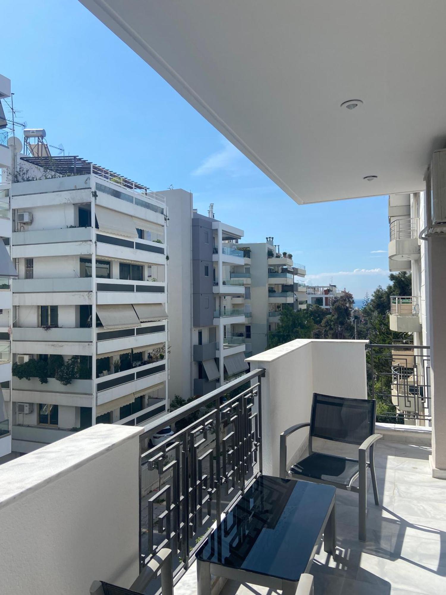 Brand New Brilliant Apartment At Athenian Riviera Kültér fotó